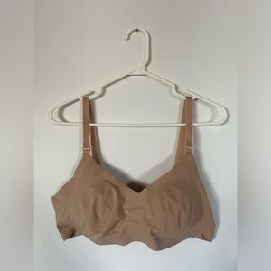 Knix Nursing Bra Size 5 Beige Padded V-Neck Wireless Easy Clips